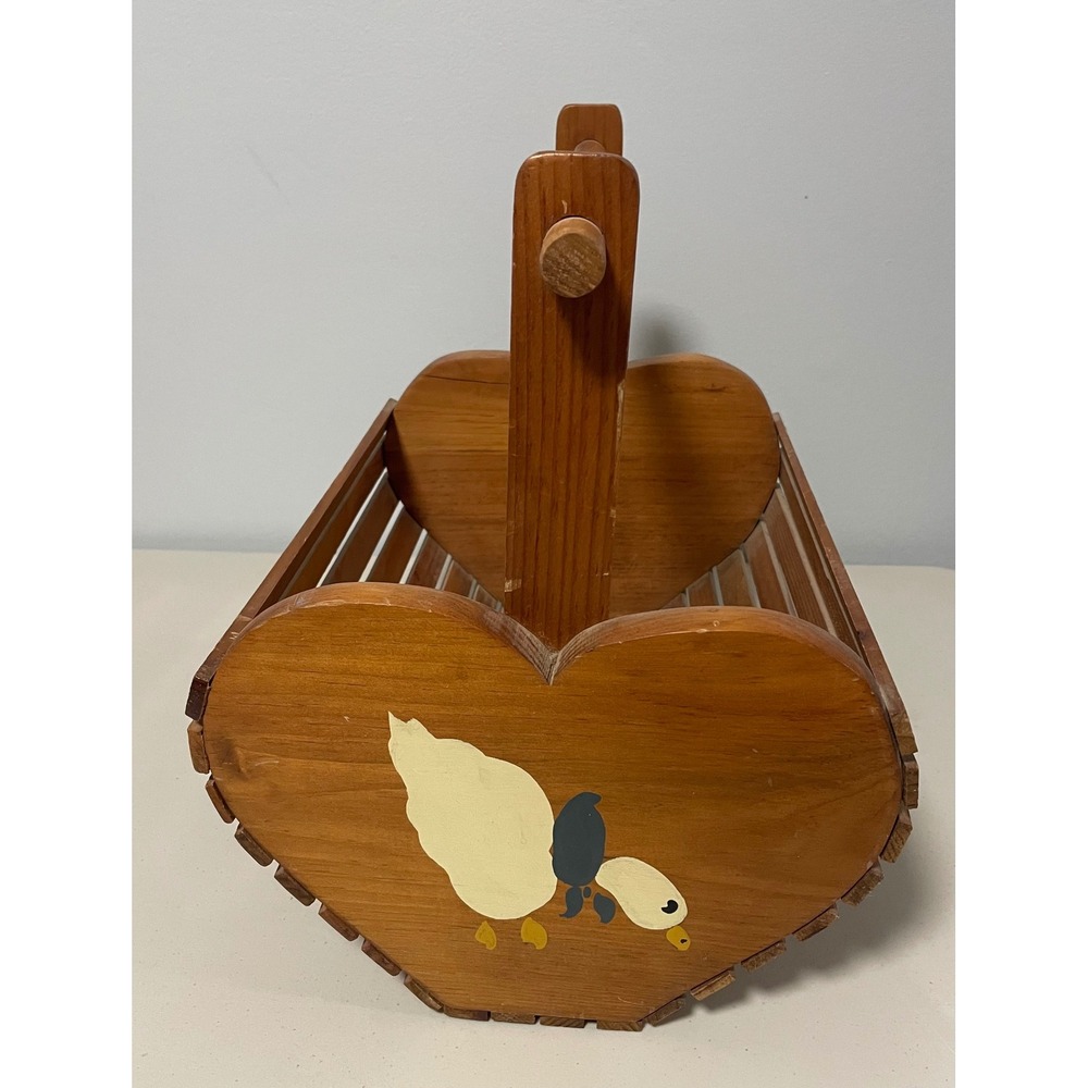 Vintage Wooden Heart Slat Basket Hand Painted Geese Country Farmhouse Decor